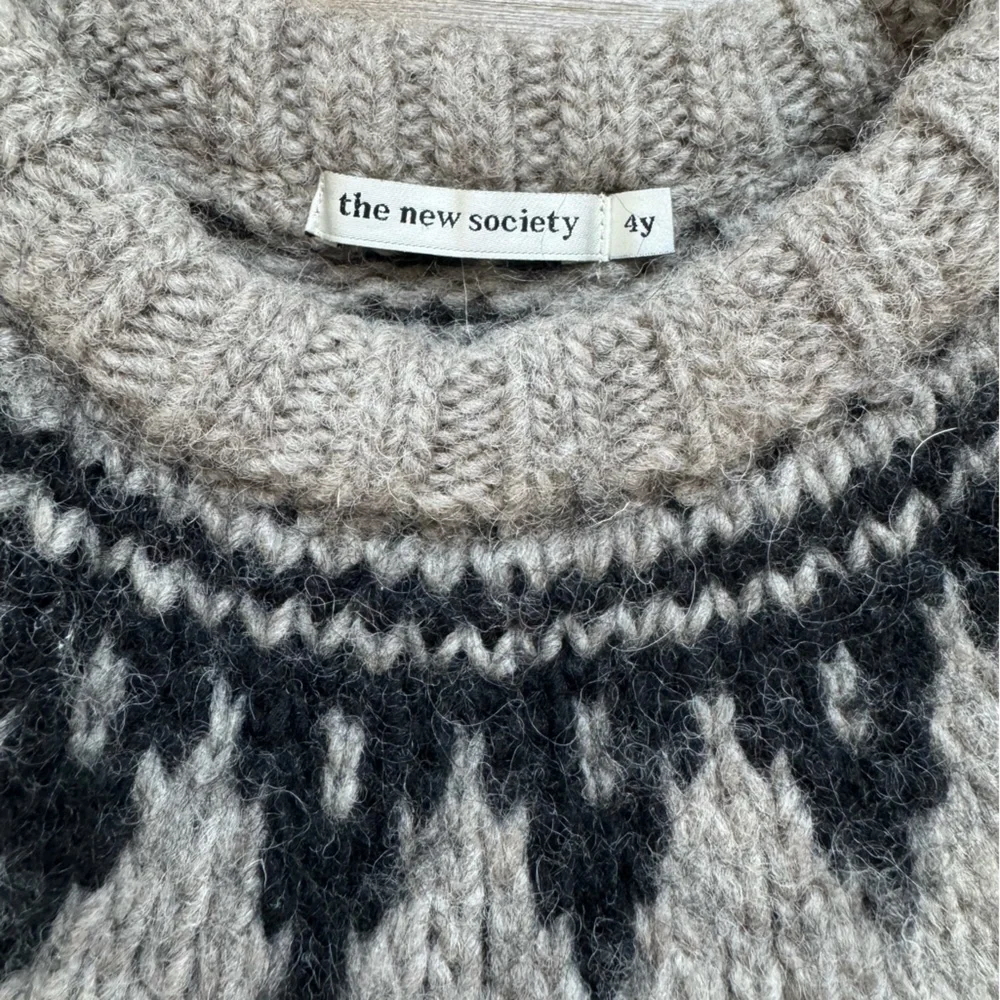THE NEW SOCIETY LENNY SWEATER NATURAL | Size 4Y - Picture 4 of 5